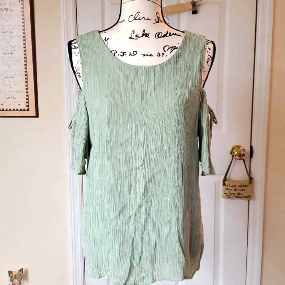 Nordstrom Cold Shoulder blouse